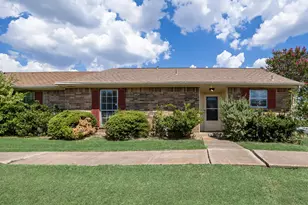 1 E Mountain Ln, Grand Prairie, TX 75052 - Photo 1