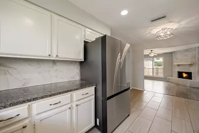 1 E Mountain Lane #33, Grand Prairie, TX 75052 - Photo 16