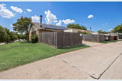 1 E Mountain Lane #33, Grand Prairie, TX 75052 - Photo 6