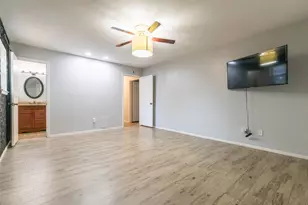 2401 S Elmwood Dr, Abilene, TX 79605 - Photo 16