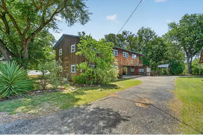 [Address not provided], Clifton, TX 76634 - Photo 2