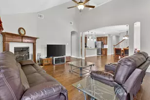 2726 Buffalo Run, Burleson, TX 76028 - Photo 12