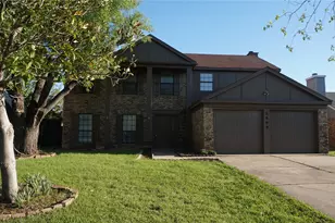 2609 Hamilton Dr, Grand Prairie, TX 75052 - Photo 1