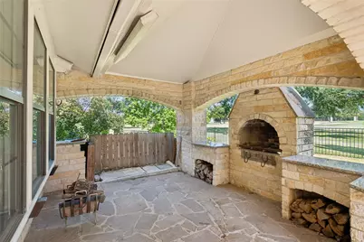 1307 Cherry Hill Court, Mansfield, TX 76063 - Photo 14