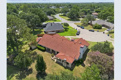 1307 Cherry Hill Court, Mansfield, TX 76063 - Photo 6