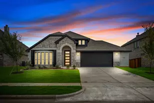 120 Mockingbird Hl Dr, Joshua, TX 76058 - Photo 2