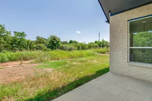 27155 Whispering Meadow Dr, Whitney, TX 76692 - Photo 24