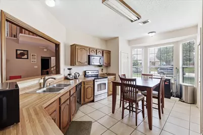 2020 E Branch Hollow Drive, Carrollton, TX 75007 - Photo 6
