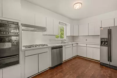 4509 Donnelly Avenue, Fort Worth, TX 76107 - Photo 12