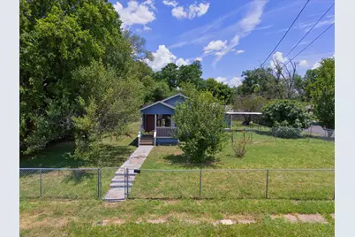 403 Dallas, Waco, TX 76704 - Photo 2