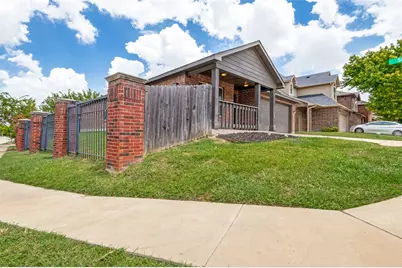 3001 San Martin Drive, Arlington, TX 76010 - Photo 24