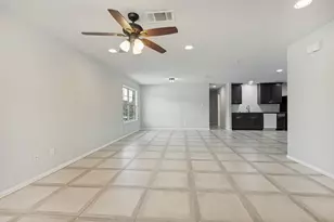 3001 San Martin Dr, Arlington, TX 76010 - Photo 12