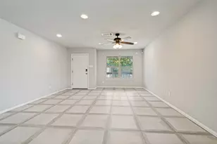 3001 San Martin Dr, Arlington, TX 76010 - Photo 4