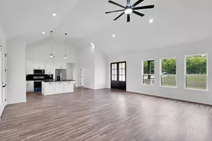 901 Old Maypearl Rd, Waxahachie, TX 75167 - Photo 4