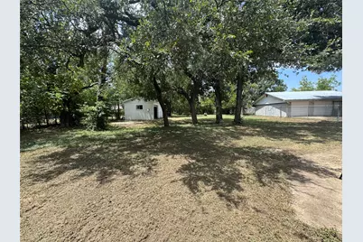 105 S Lakeview Drive, Lacy Lakeview, TX 76705 - Photo 26
