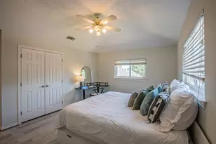 300 Sundance Cir, Irving, TX 75063 - Photo 30