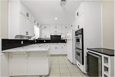 2108 Guinevere Street, Arlington, TX 76014 - Photo 6
