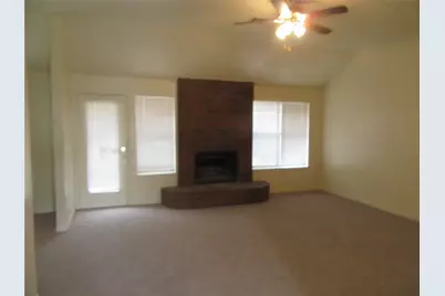 401 Channel View Terrace, DeSoto, TX 75115 - Photo 2