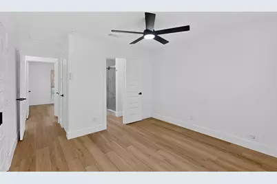 1800 Harry Court #B, Arlington, TX 76012 - Photo 14