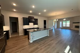 2217 Shamrock Lane, Weatherford, TX 76087 - Photo 6