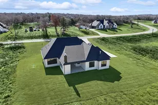 1018 Glenoaks Dr, Weatherford, TX 76088 - Photo 36
