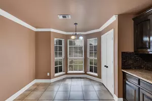 1006 Darren Dr, Burleson, TX 76028 - Photo 8