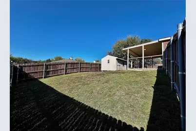 1901 Berkeley Drive, Glenn Heights, TX 75154 - Photo 26