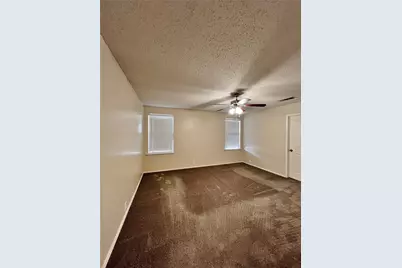 1901 Berkeley Drive, Glenn Heights, TX 75154 - Photo 20