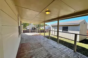 1901 Berkeley Dr, Glenn Heights, TX 75154 - Photo 24