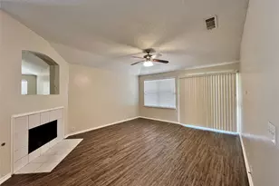 1901 Berkeley Dr, Glenn Heights, TX 75154 - Photo 12
