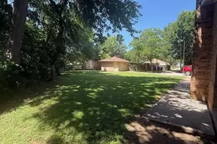 8761 S County Rd, Frisco, TX 75034 - Photo 2