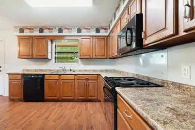 140 SE 49th Street, Paris, TX 75462 - Photo 6