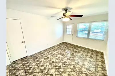 201 E Fuller Drive, Euless, TX 76039 - Photo 2