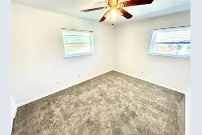 201 E Fuller Drive, Euless, TX 76039 - Photo 6