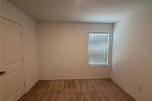 465 Whistlestop Wy, Ferris, TX 75125 - Photo 12