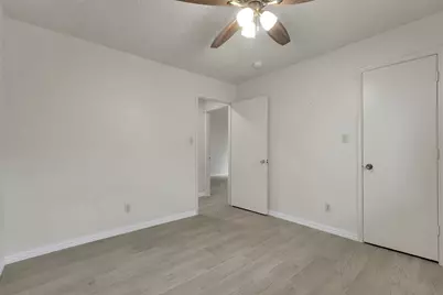 411 S Las Vegas Trail, White Settlement, TX 76108 - Photo 10