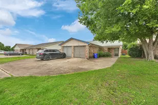 411 S Las Vegas Trail, White Settlement, TX 76108 - Photo 18