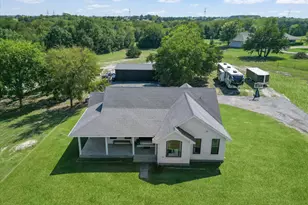 946 Burke Rd, Gunter, TX 75058 - Photo 1