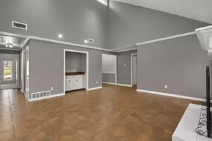 1820 Green Ridge Ct, Carrollton, TX 75007 - Photo 6