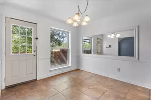 1820 Green Ridge Ct, Carrollton, TX 75007 - Photo 12