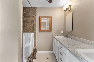 1820 Green Ridge Ct, Carrollton, TX 75007 - Photo 16