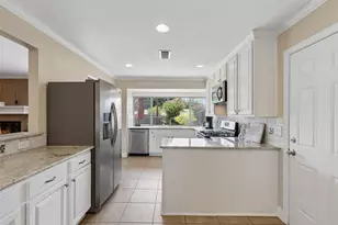 13141 Rosser Rd, Farmers Branch, TX 75244 - Photo 12