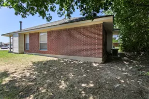 2633 Ventura Ct, Glenn Heights, TX 75154 - Photo 24