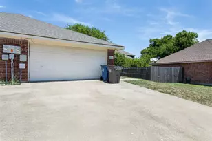 2633 Ventura Ct, Glenn Heights, TX 75154 - Photo 22