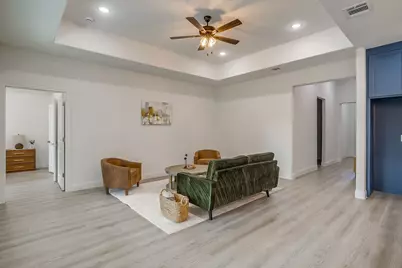2613 Chestnut Avenue, Fort Worth, TX 76164 - Photo 16