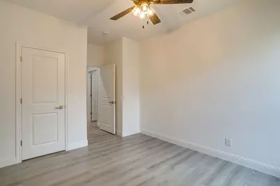 2613 Chestnut Avenue, Fort Worth, TX 76164 - Photo 30