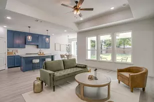 2613 Chestnut Ave, Fort Worth, TX 76164 - Photo 14