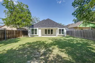 2613 Chestnut Ave, Fort Worth, TX 76164 - Photo 34