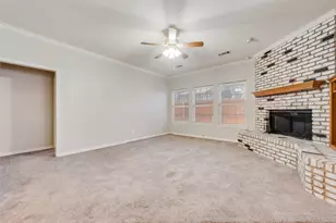 739 Harbour Town Dr, Lake Dallas, TX 75065 - Photo 4
