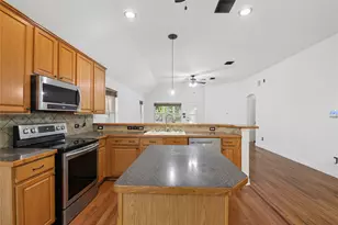 1010 Sagebrush Trl, Duncanville, TX 75137 - Photo 18